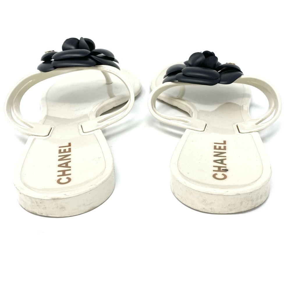AUTHENTIC 💎 CHANEL DARK WHITE CC LOGO THONG FLAT SANDALS SLIDES EU 39 CAMELLIA - Picture 12 of 15